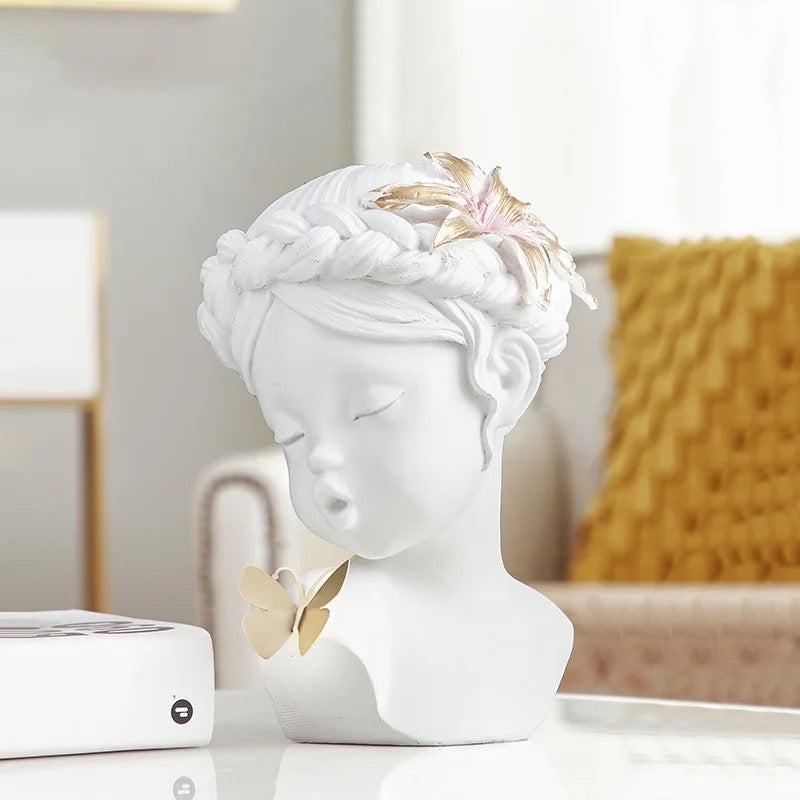 Home decor statue