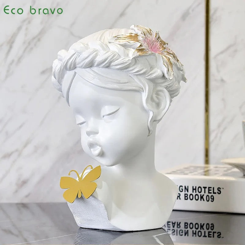 Home decor statue